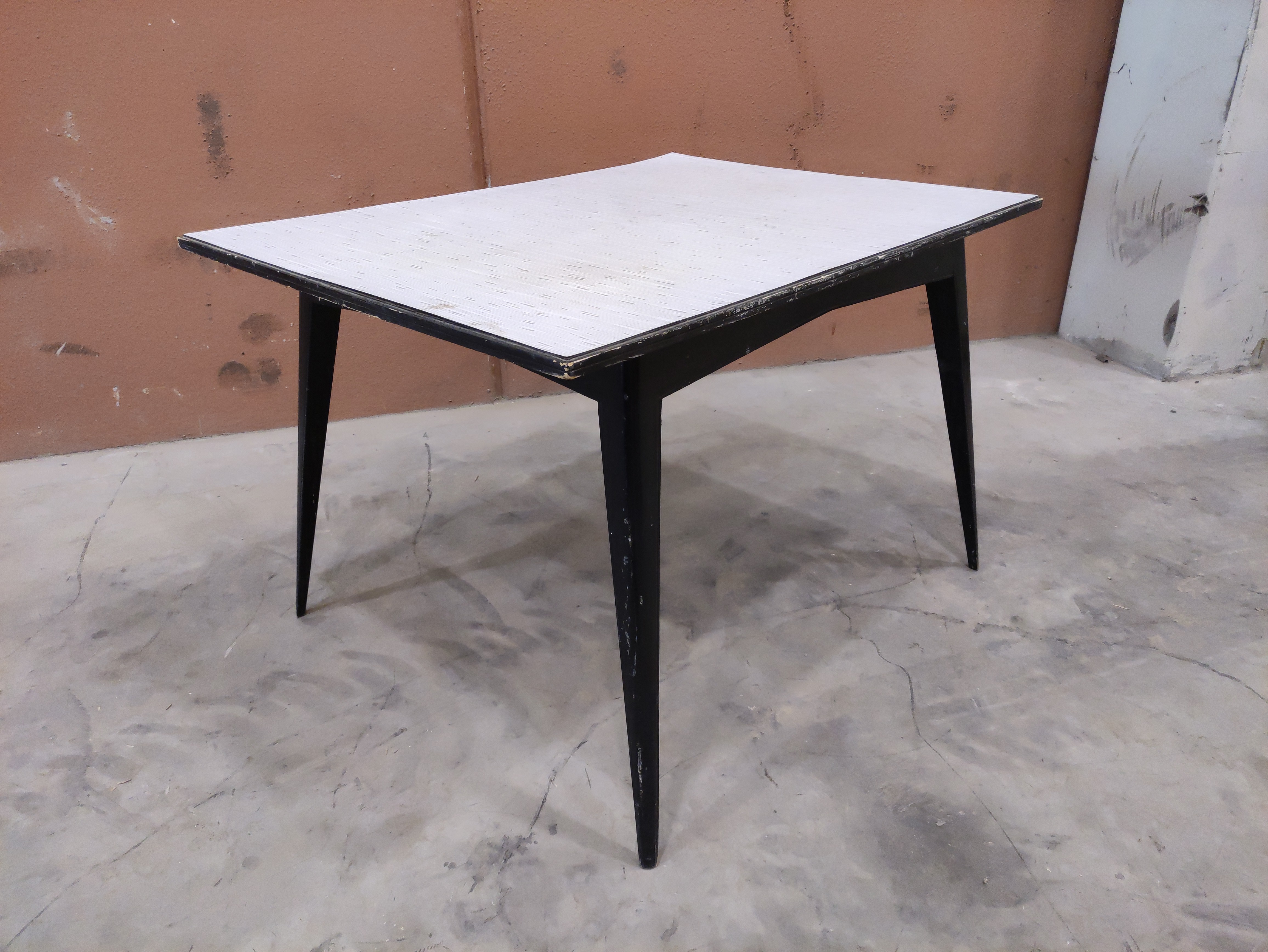 mesa comedor cocina formica madera 77.5x121x90 1u